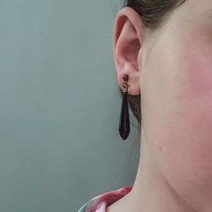 Vintage Black Drop Dangle Clip On Earrings